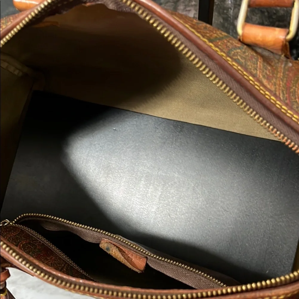 ETRO SPEEDY TRAVEL BAG IN GUC WITH LOCK AND KEY - Picture 14 of 17